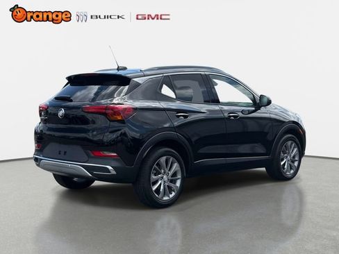 Used 2023 Buick Encore GX Essence w/ Experience Buick Package FWD image 3