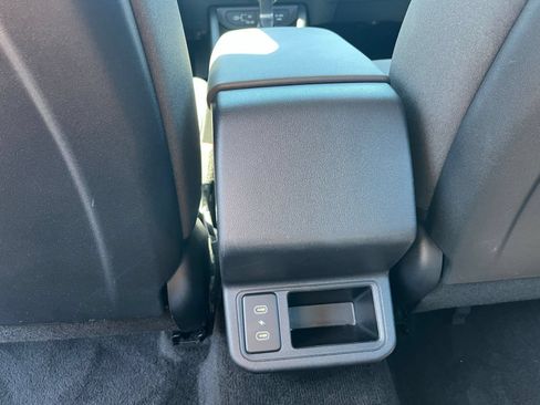Used 2025 Kia K4 FWD image 22