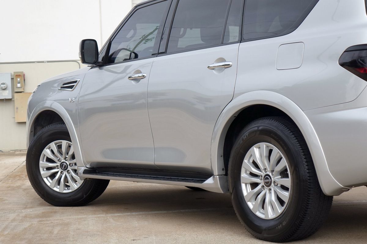 Used 2021 Nissan Armada SV RWD image 32