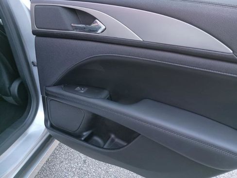 Used 2017 Lincoln MKZ Premiere image 30