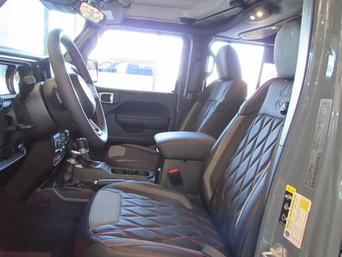 New 2024 Jeep Wrangler Unlimited AWD/4WD image 15