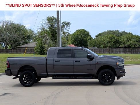 Used 2024 RAM 2500 Laramie w/ Night Edition AWD/4WD image 9
