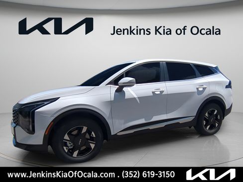 New 2026 Kia Sportage LX FWD image 7