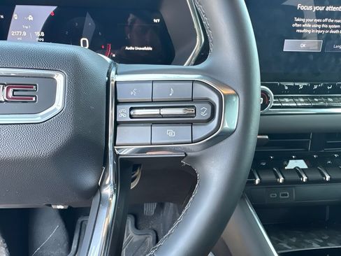 New 2026 GMC Canyon Elevation w/ Convenience Package RWD image 12