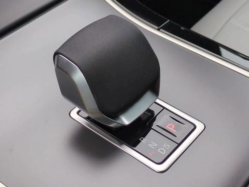 New 2026 Land Rover Range Rover Evoque S image 33