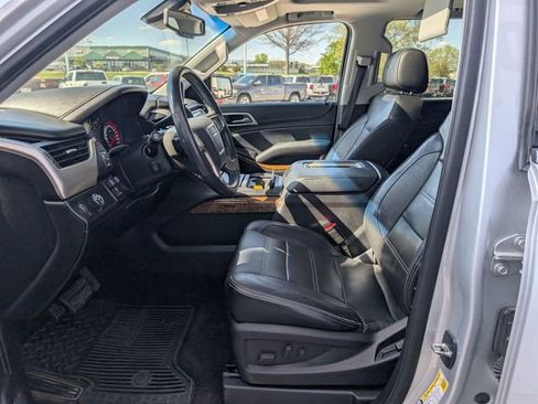 Used 2016 GMC Yukon Denali w/ Open Road Package RWD image 2