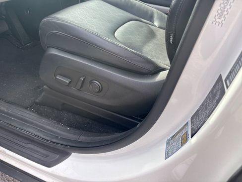 Certified 2024 Kia Carnival LX image 19