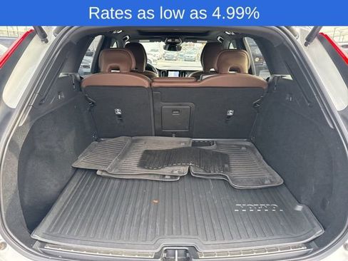 Certified 2023 Volvo XC60 B5 Plus w/ Climate Package image 11