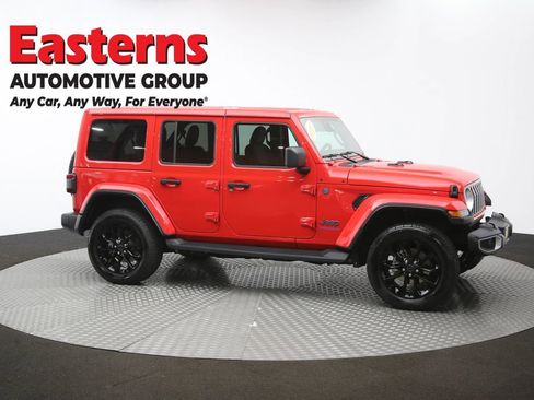Used 2025 Jeep Wrangler Unlimited Sahara image 45