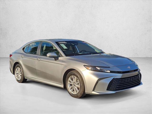 Used 2025 Toyota Camry LE w/ Convenience Package FWD image 3