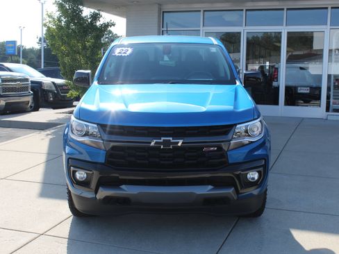 Used 2022 Chevrolet Colorado Z71 AWD/4WD image 11