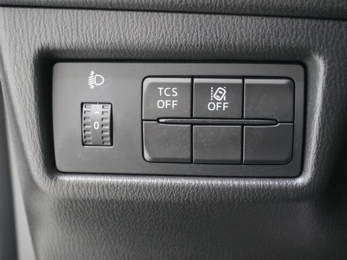 Used 2018 MAZDA CX-5 Sport w/ I-ACTIVSENSE Package image 21