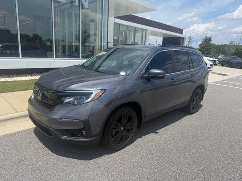 Used 2022 Honda Pilot Special Edition image 2