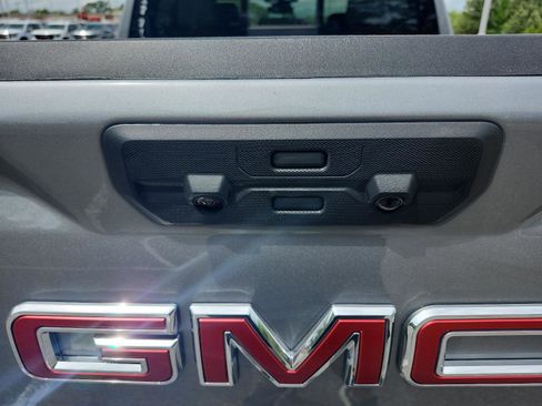 New 2026 GMC Sierra 1500 SLT w/ SLT Premium Plus Package AWD/4WD image 9