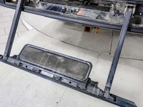 Used 2015 Ford F150 Platinum w/ Equipment Group 701A Luxury image 9