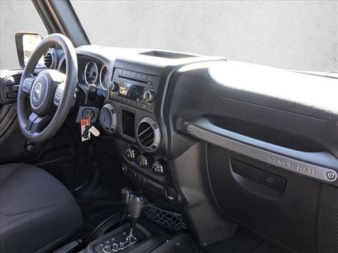 Used 2018 Jeep Wrangler Sport image 17