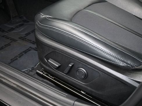 Used 2023 Kia K5 GT-Line image 12