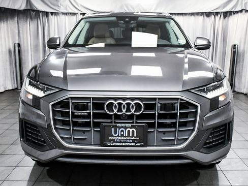 Used 2021 Audi Q8 Premium Plus w/ Premium Plus Package image 2