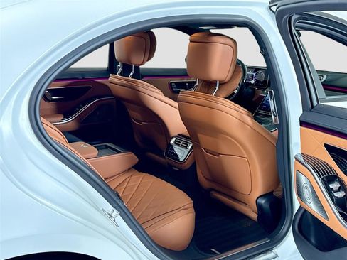 Used 2025 Mercedes-Benz S 580 S 580 * Factory Satin White * image 28