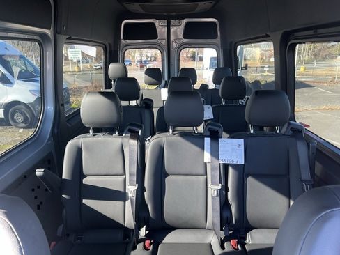 New 2025 Mercedes-Benz Sprinter 2500 image 15