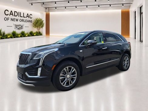 Certified 2023 Cadillac XT5 Premium Luxury w/ Technology Package AWD/4WD image 8