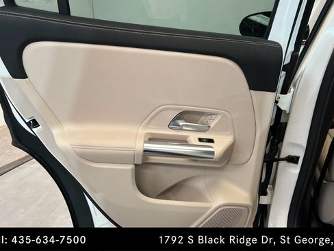 Certified 2022 Mercedes-Benz GLA 250 4MATIC w/ Premium Package Lite image 18