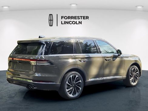 New 2025 Lincoln Aviator Reserve w/ Equipment Group 201A image 3