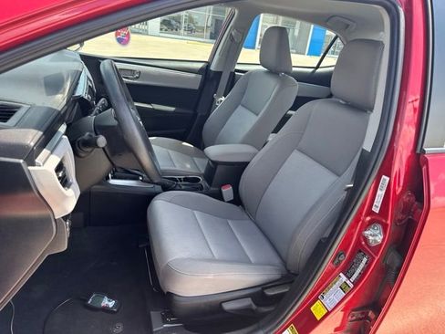 Used 2014 Toyota Corolla LE FWD image 16