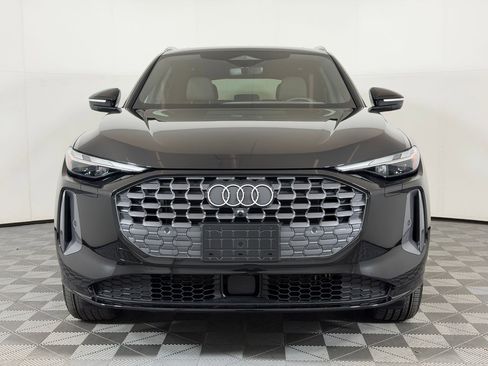 Used 2025 Audi Q5 Premium w/ Convenience Package AWD/4WD image 6