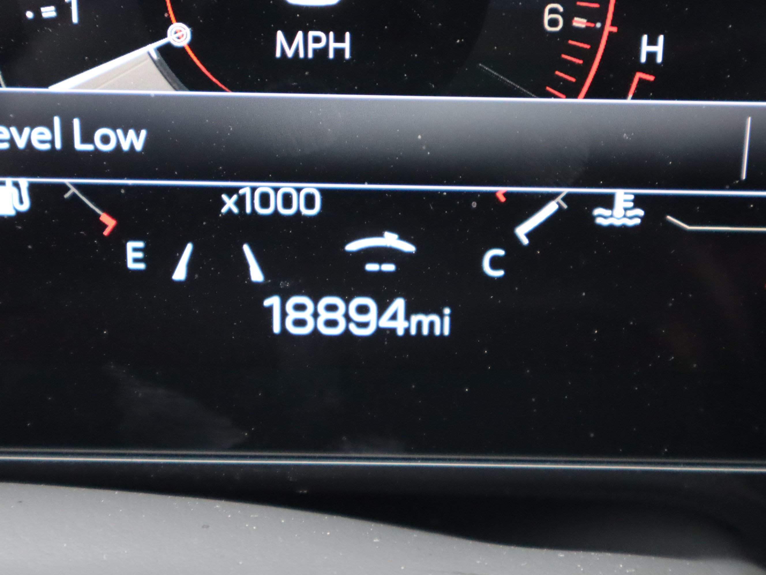 Used 2025 GMC Yukon AT4 Ultimate AWD/4WD image 30