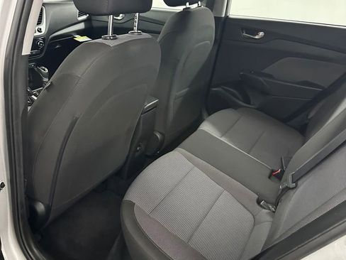 Used 2022 Hyundai Accent Limited image 24