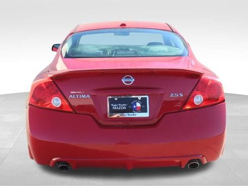 Used 2010 Nissan Altima 2.5 S w/ Premium Pkg image 7