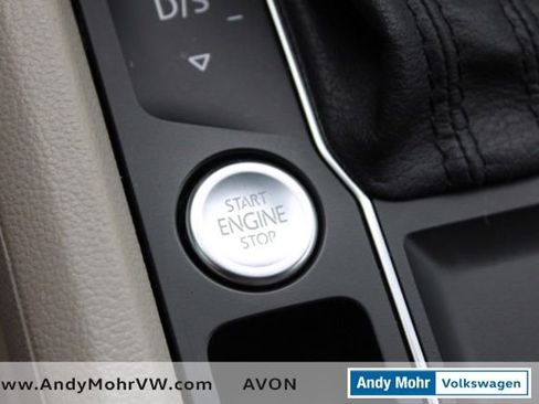 Used 2019 Volkswagen Atlas SE w/ Towing Package image 33