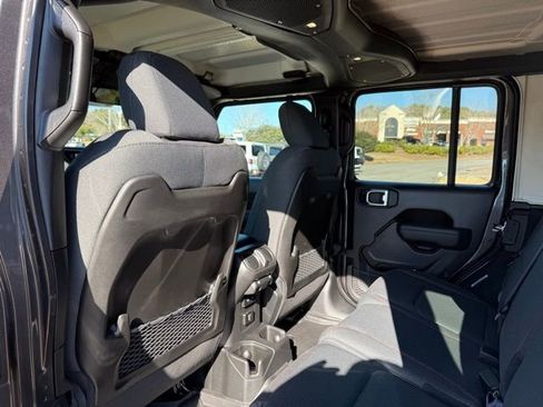 New 2026 Jeep Wrangler Unlimited Rubicon w/ Safety Group AWD/4WD image 27