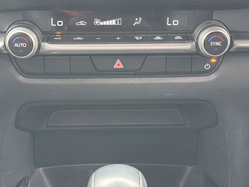 Used 2024 MAZDA CX-30 AWD 2.5 S w/ Select Sport Pkg image 11