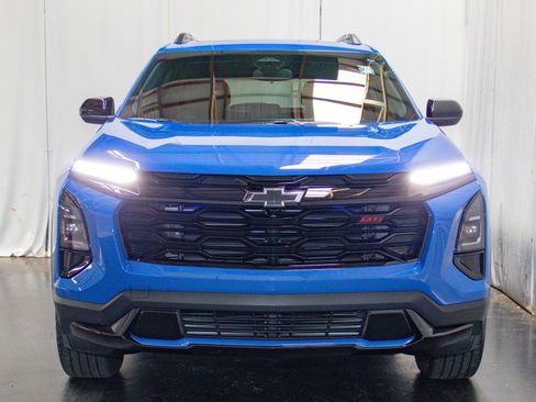 New 2026 Chevrolet Equinox RS w/ LPO, Floor Liner Package image 2