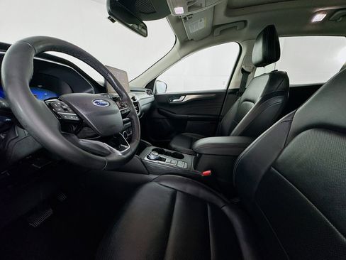 Used 2022 Ford Escape Titanium image 21