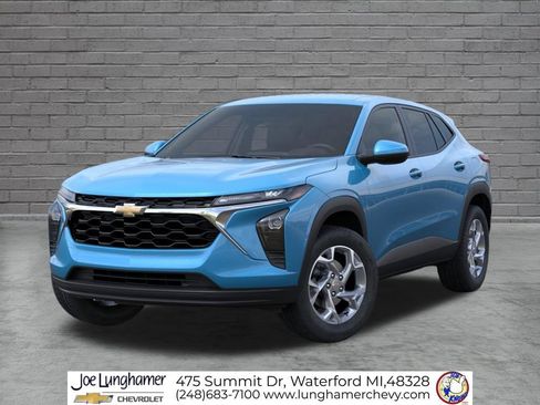 New 2026 Chevrolet Trax LS w/ LS Convenience Package FWD image 6