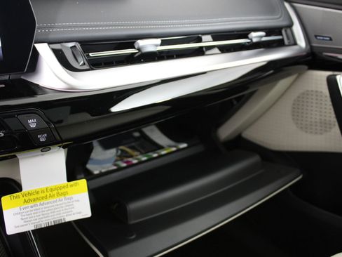 Used 2026 BMW X1 xDrive28i w/ Technology Package image 27