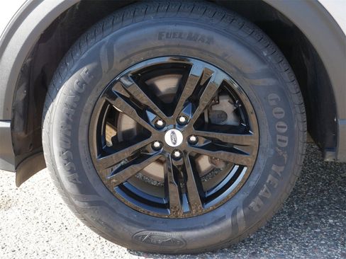 Used 2022 Ford Explorer 4WD image 9