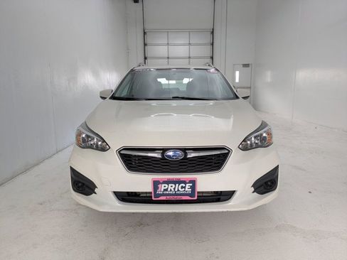 Used 2018 Subaru Impreza 2.0i Premium image 2