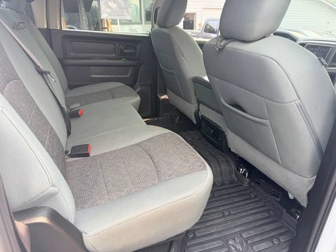 Used 2019 RAM 1500 Tradesman w/ SXT Plus Group AWD/4WD image 36