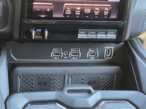 New 2026 RAM 2500 Limited AWD/4WD image 33