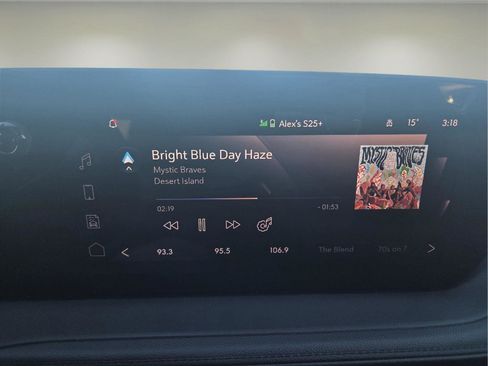 Used 2026 Buick Encore GX Avenir w/ Avenir Technology Package image 42