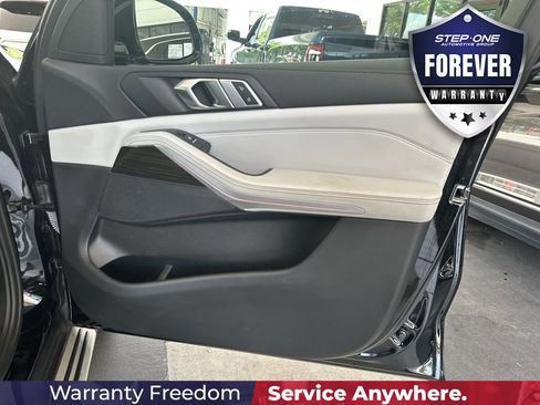 Used 2023 BMW X5 xDrive45e AWD/4WD image 37