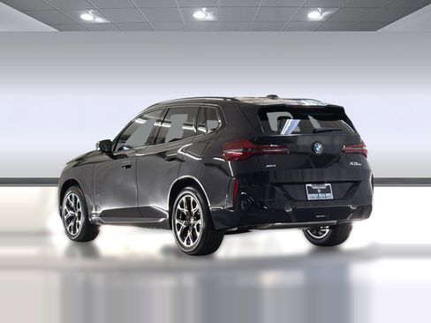 New 2026 BMW X3 xDrive30 w/ M Sport Package AWD/4WD image 3