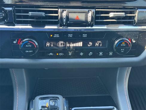 Used 2025 Nissan Pathfinder Rock Creek image 20