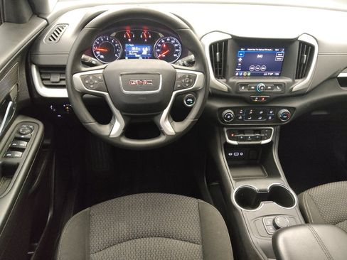 Used 2024 GMC Terrain SLE FWD image 22