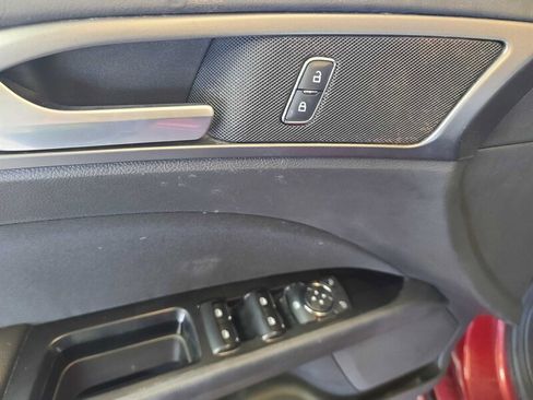 Used 2014 Ford Fusion SE image 21