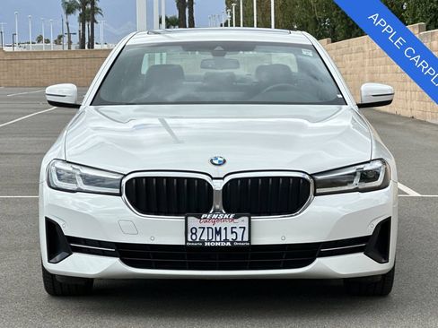 Used 2022 BMW 530i w/ Convenience Package RWD image 9